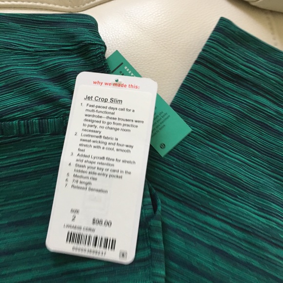 NWT GREEN STRIPES LULULEMON JET CROP SLIM — 2 4 6 - Picture 4 of 6