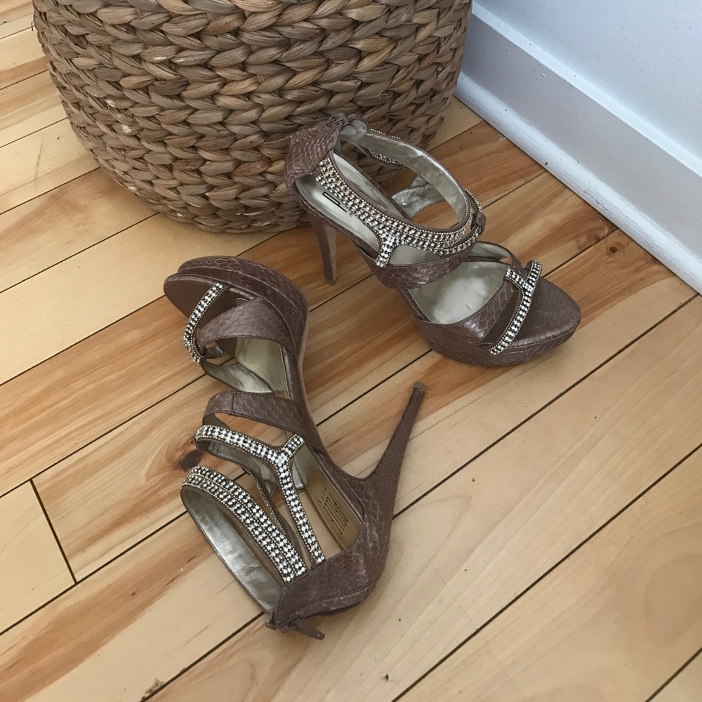 PELLE Moda Mauve Snake Skin Rhinestone Sandals - Picture 2 of 7