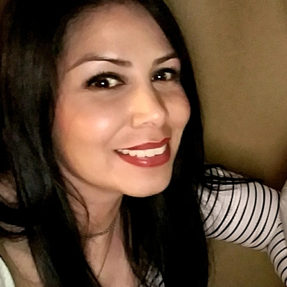 Meet your Posher, Nydia