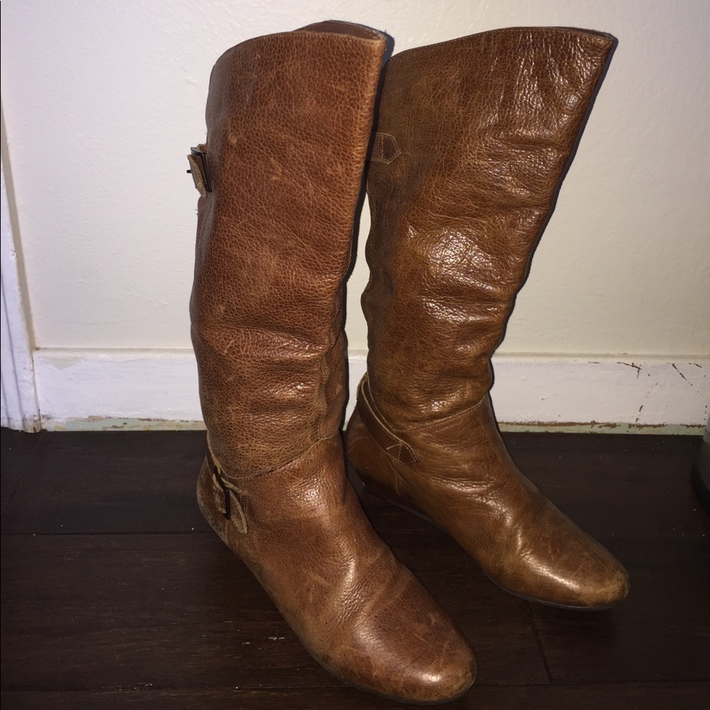 Cognac boots by Cathy Jean
