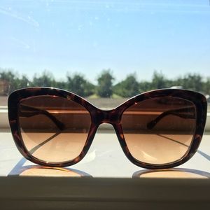 Coach sunglasses (horse and carriage)