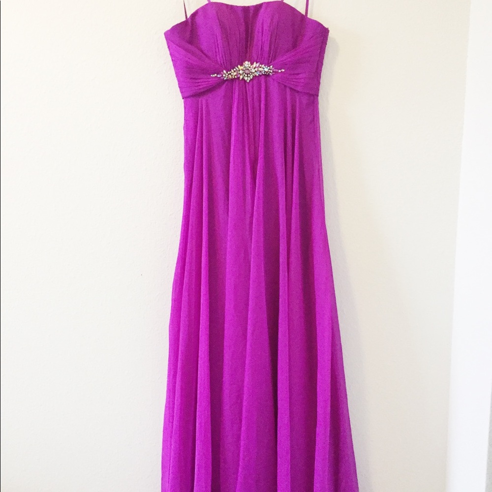 Maxi strapless purple with gemstone chiffon dress
