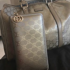 GUCCI ZIPPY WALLET
