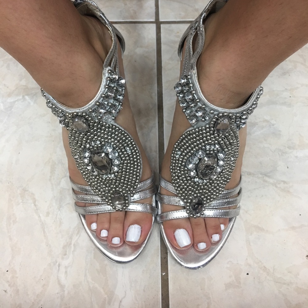 Antonio melani heels