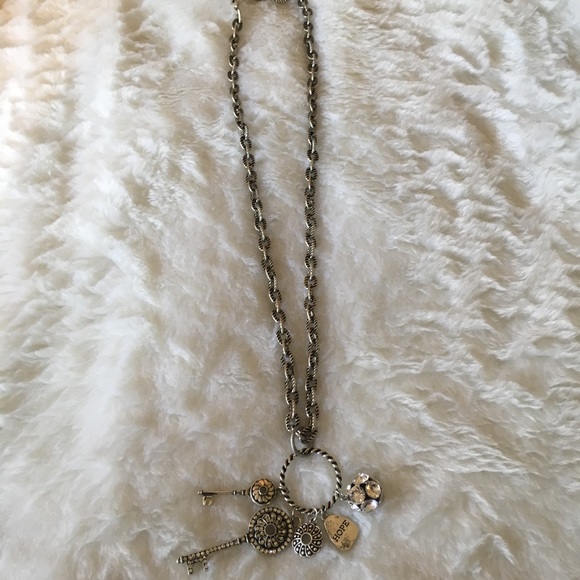 Beautiful matching rhinestone necklace ad earrings - Picture 5 of 7