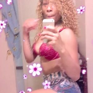 Meet your Posher, Ty