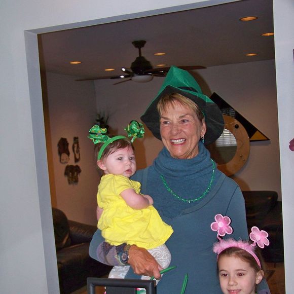 Meet your Posher, Sandra - Picture 1 of 1