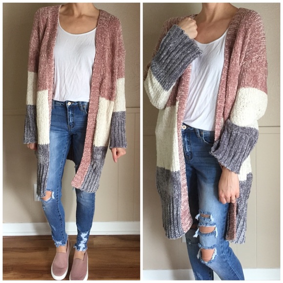 LAST ITEM▫️Softest Mauve Color Block  Cardigan - Picture 2 of 6