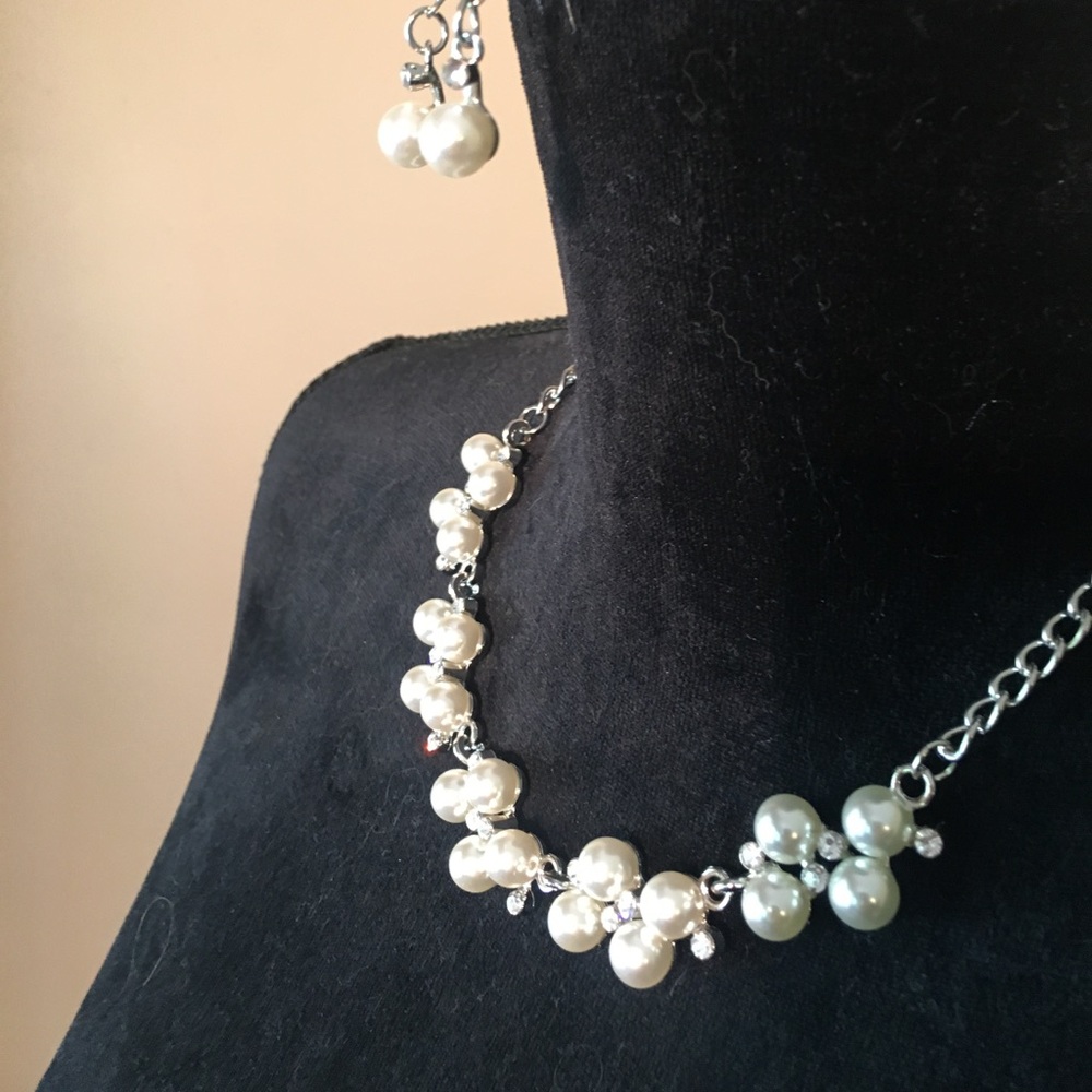 Faux pearl and diamond matching necklace/earrings
