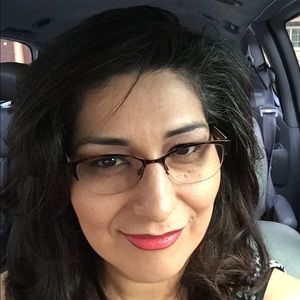 Meet your Posher, Liliana