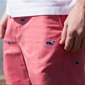 Vineyard Vines Embroidered Whale Shorts Sz 32