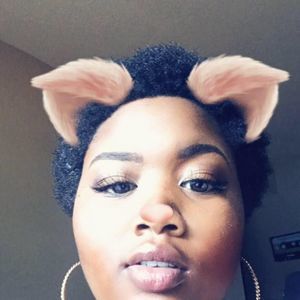 Meet your Posher, Meosha