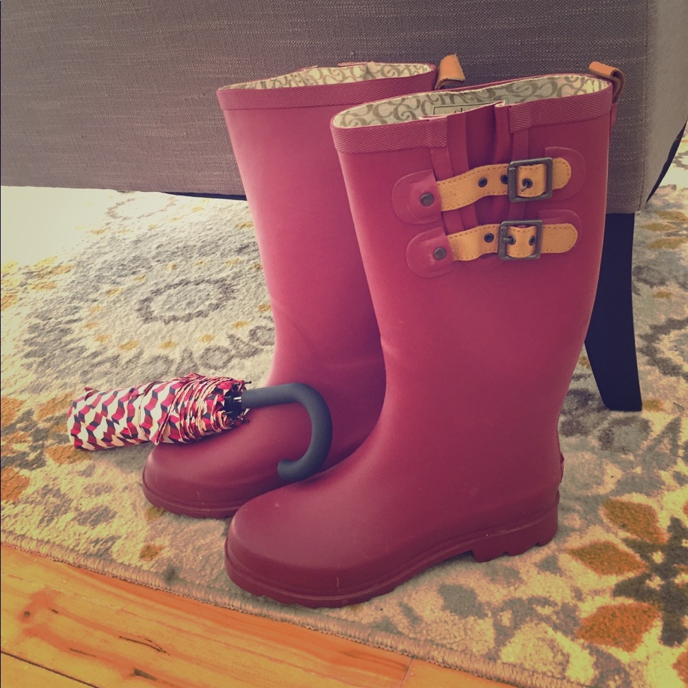 Rain boots