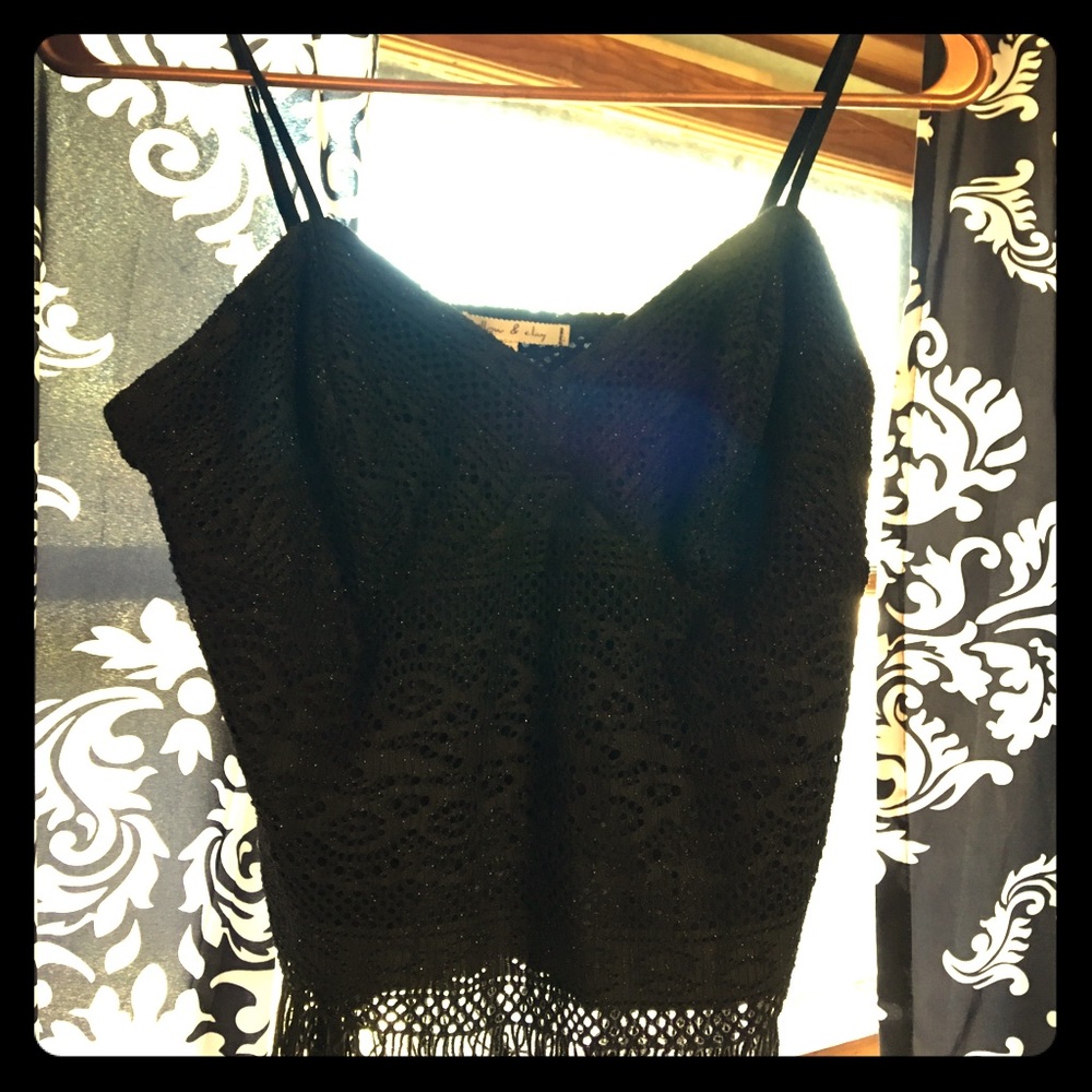 Chic glittery Lacey crop top