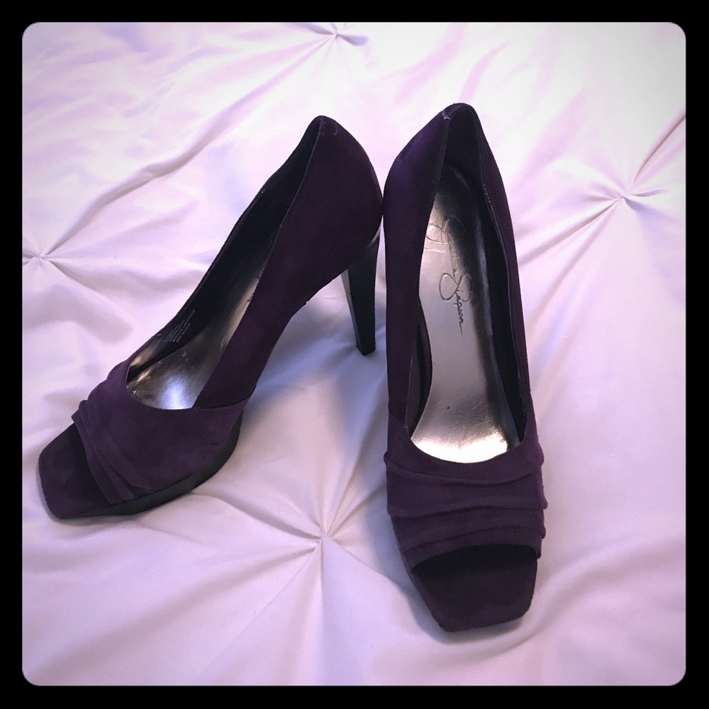 Jessica Simpson high heels