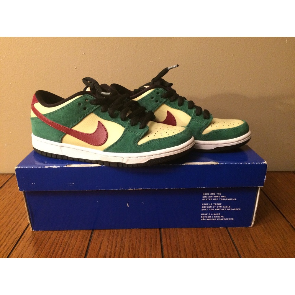 Nike SB Dunk Low "Jameson"