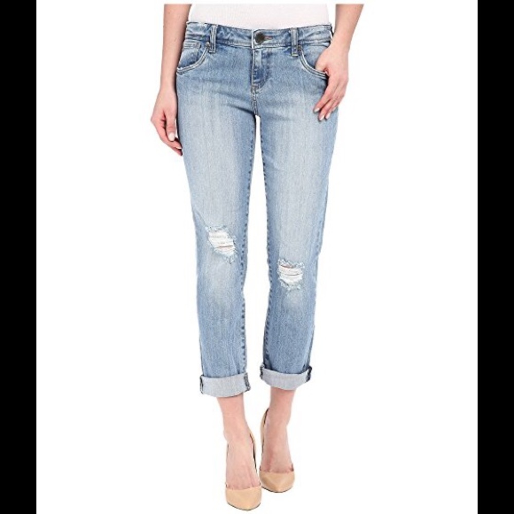 KUT FROM THE CLOTH ADELE SLOUCHY BOYFRIEND JEANS.