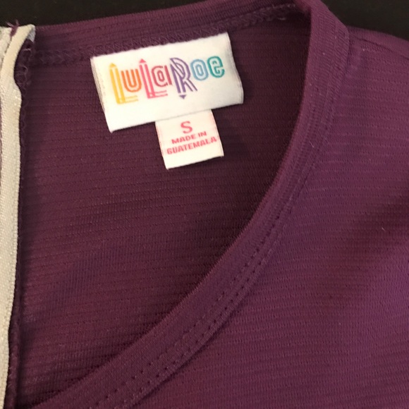 Small Amelia - Picture 2 of 4