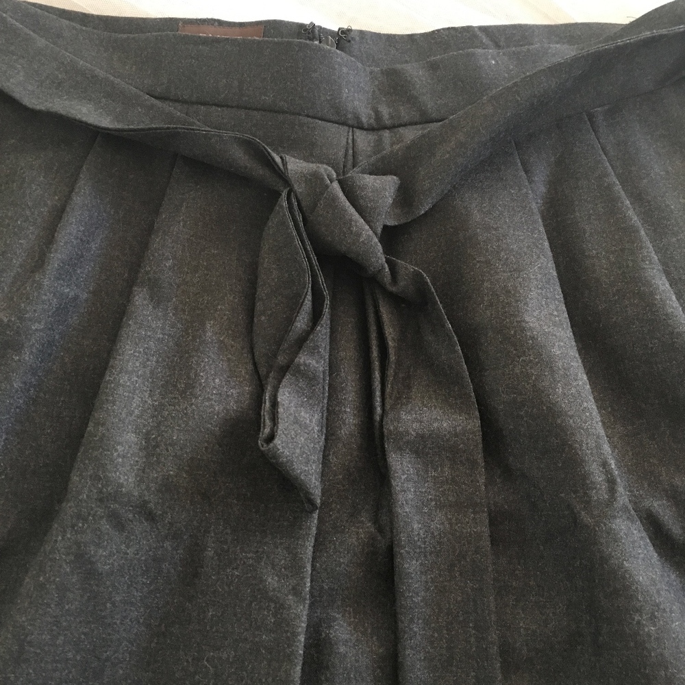 PURE Collection/Skirt - Picture 2 of 7