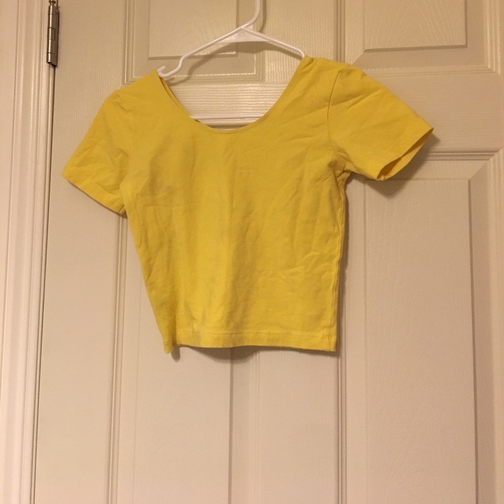 Crop top