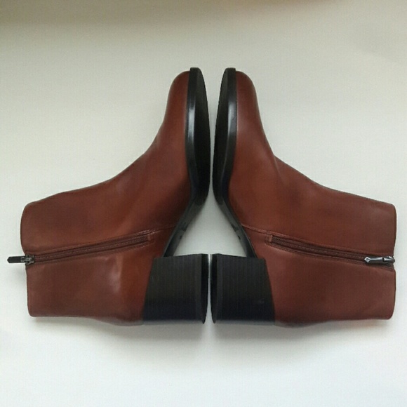 Sam Edelman Joey Leather Zip Up Ankle Boots - Picture 6 of 8