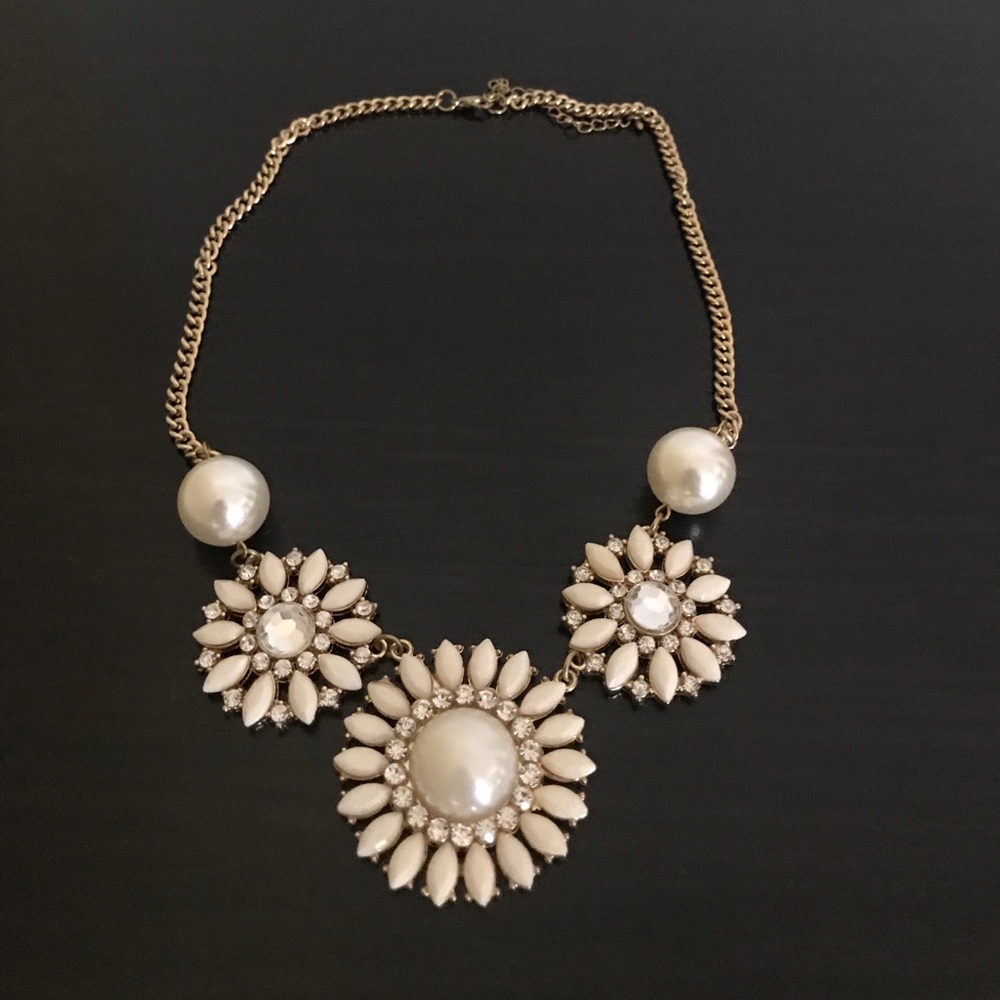 Charlotte Russe Necklace