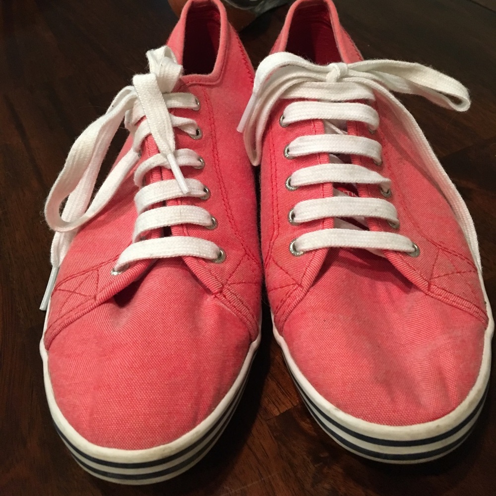 Nautica Sneakers