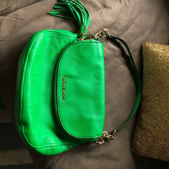 REAL Bright Green Michael Kors handbag - Picture 4 of 4