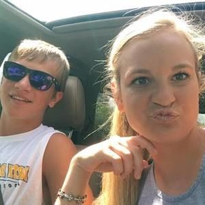 Meet your Posher, Carter