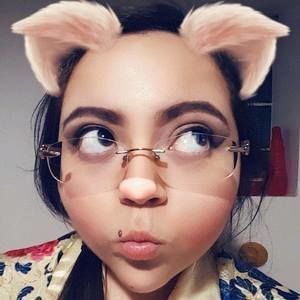 Meet your Posher, Whitney