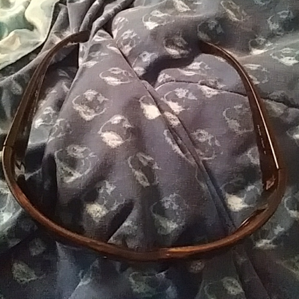 Sunglasses - Picture 2 of 4