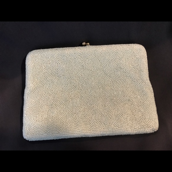 REDUCED SHIPPING! ELEGANT VINTAGE BEADED BAG ~ GREAT CONDITION - Picture 1 of 4