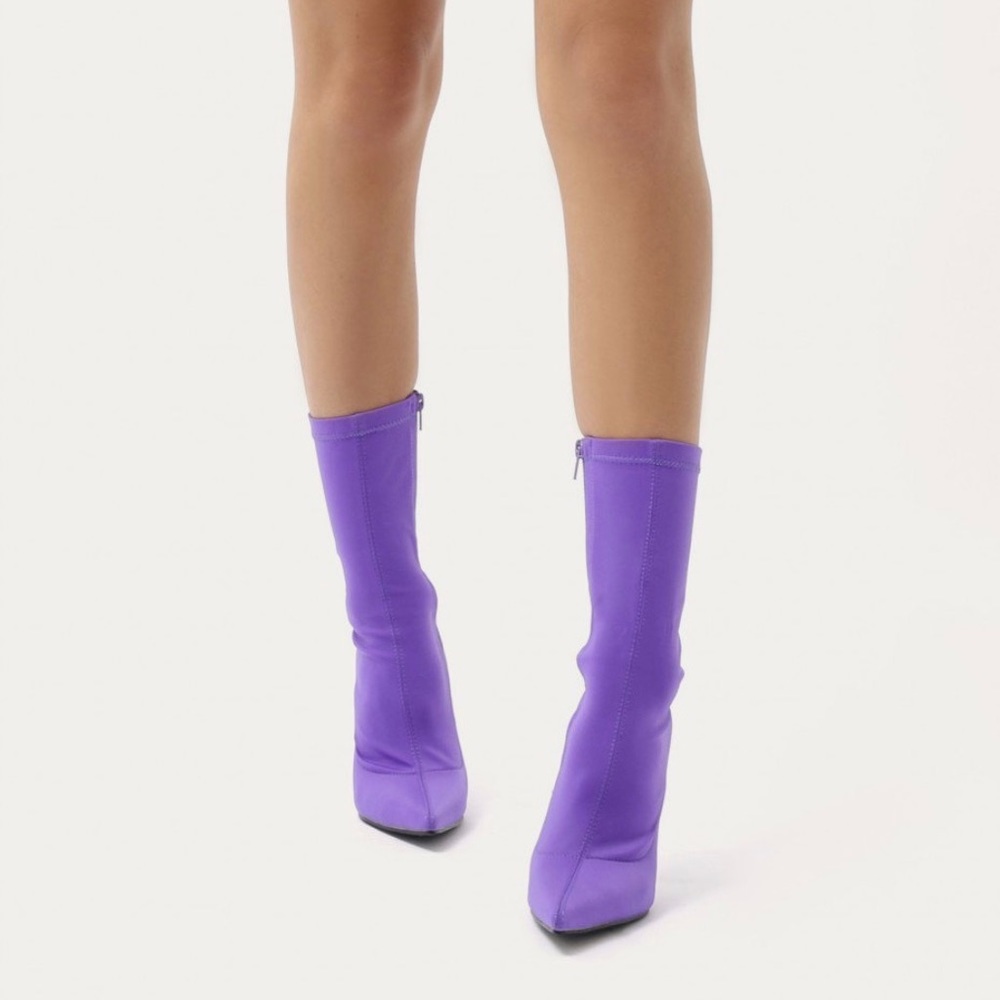 DIRECT POINTY SOCK BOOTS IN PURPLE STRETCH - NEW