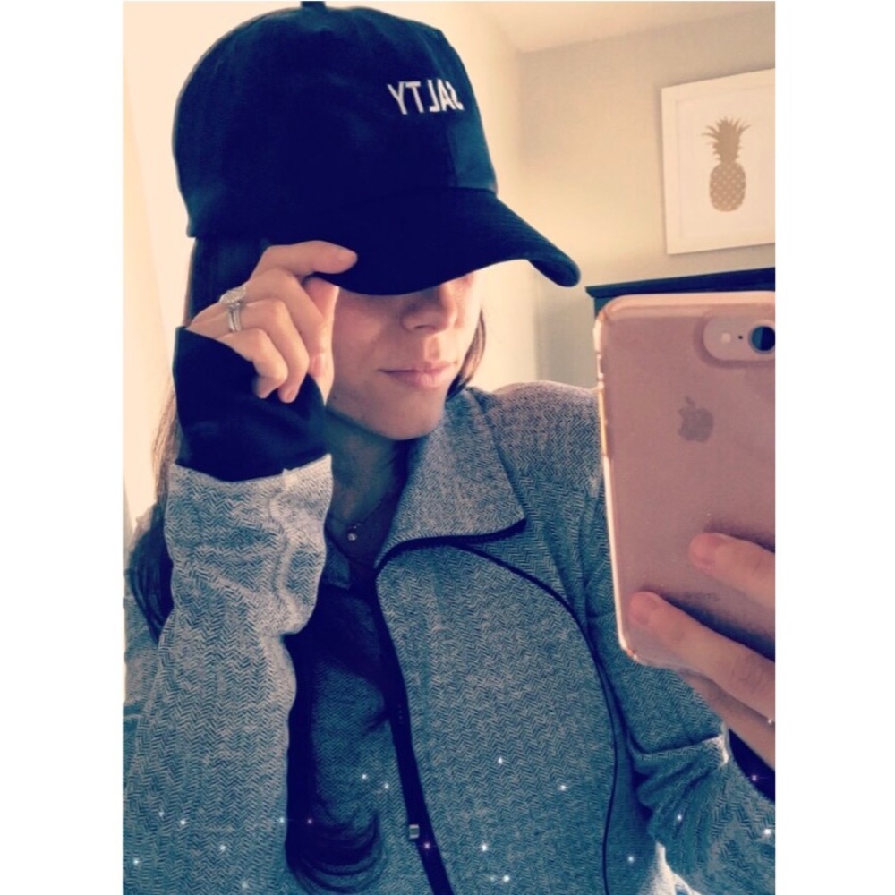 NEW- FIRM PRICE SALTY unisex gym baseball dad hat