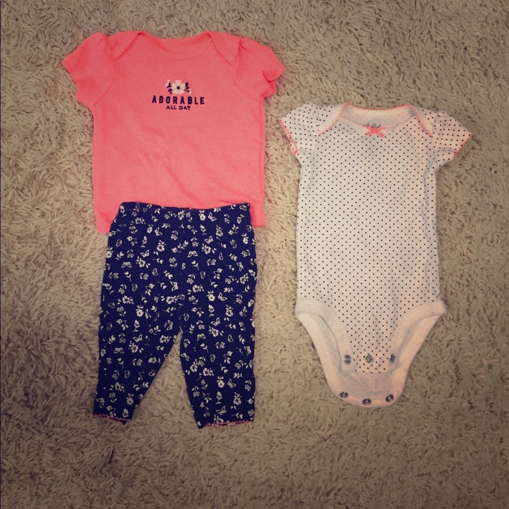 Infant girl 3 piece set.