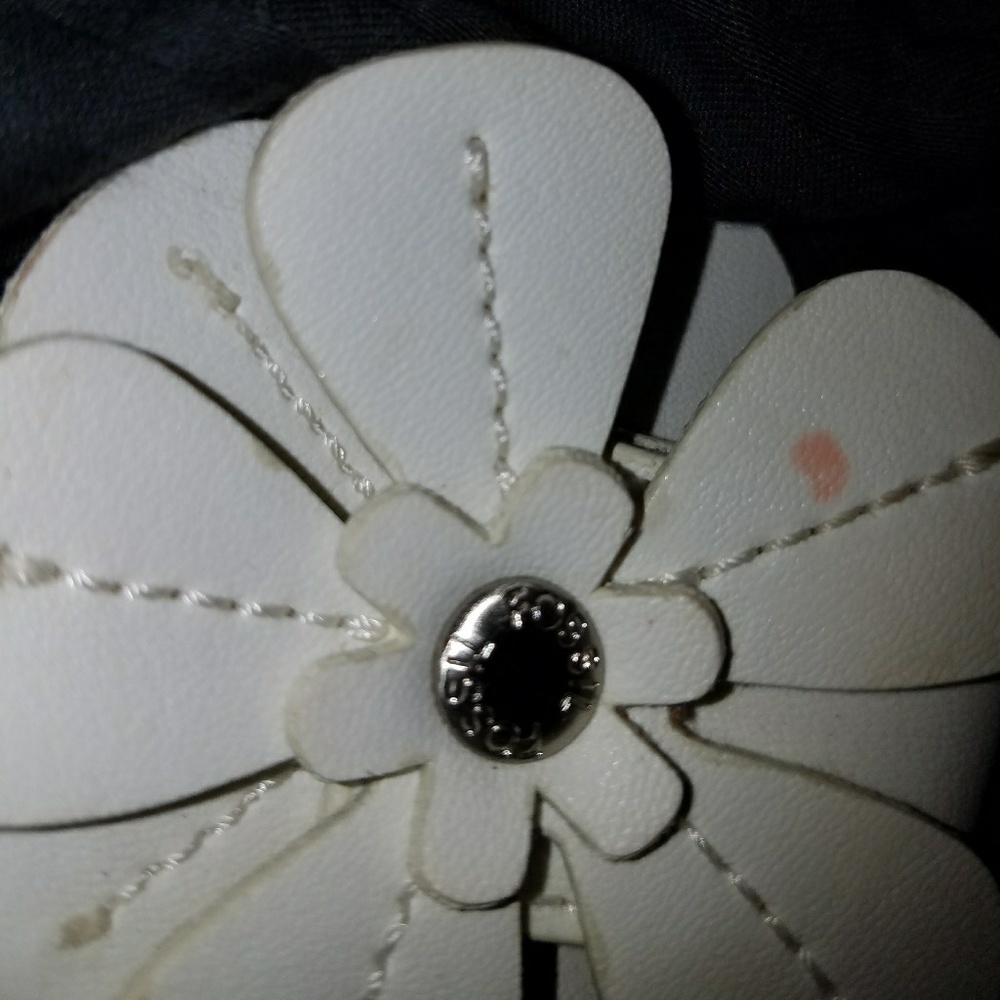 Fossil purse - Picture 4 of 7