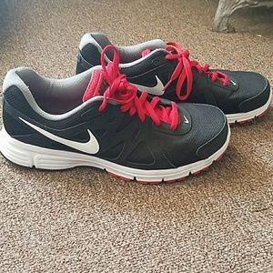 Nike mens 11.5 sneakers