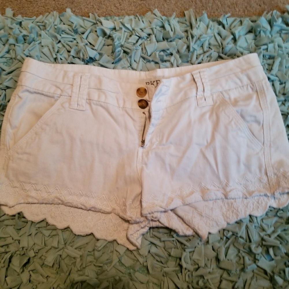 White BKE shorts