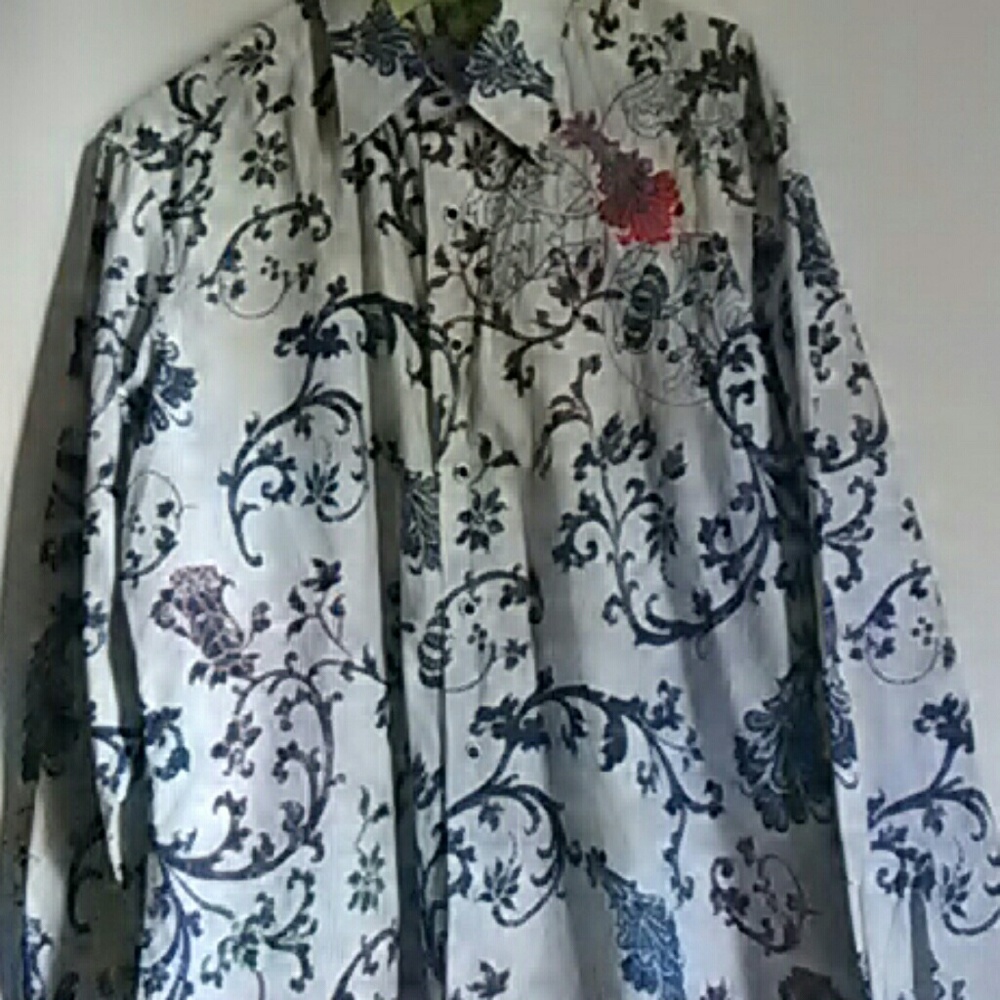 Robert Graham long sleeve shirt