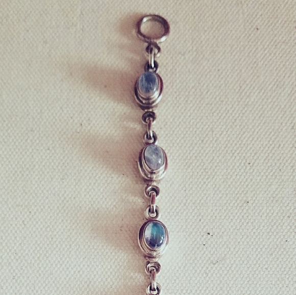 Moonstone braclet - Picture 2 of 2