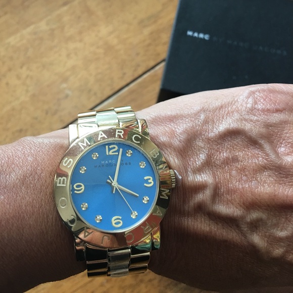 NWT Marc By Marc Jacobs Gold Watch with blue face - Picture 4 of 6