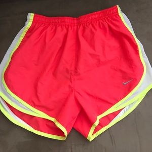 Woman’s DRI-FIT running shorts