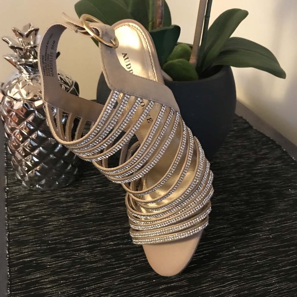 Audrey Brooke Marseilles Women's sandals