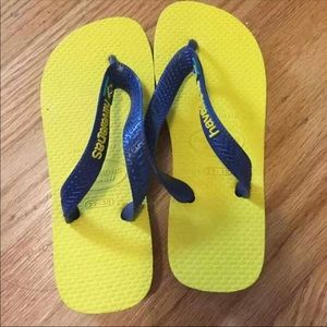 HAvaianas yellow flip flop -13c