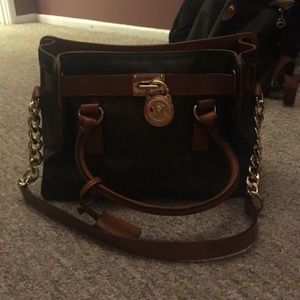 Michael Kors Hamilton Signature Bag