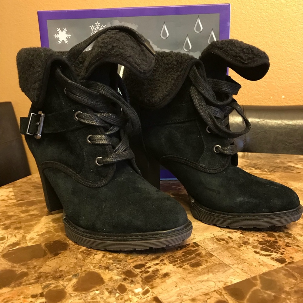 White Mountain Smart Weather Boots