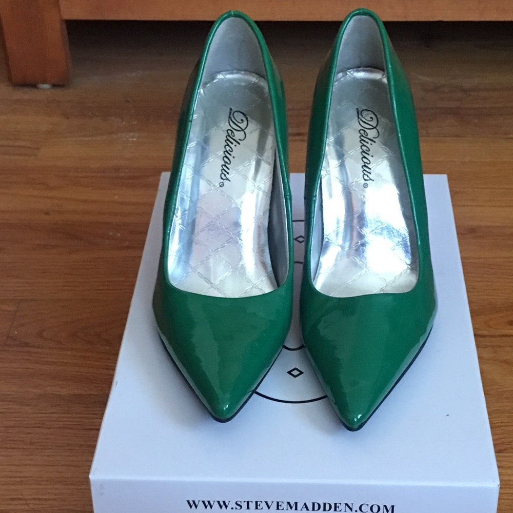Green patent leather heels
