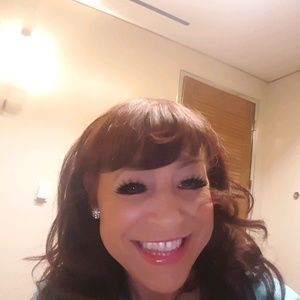 Meet your Posher, Diane