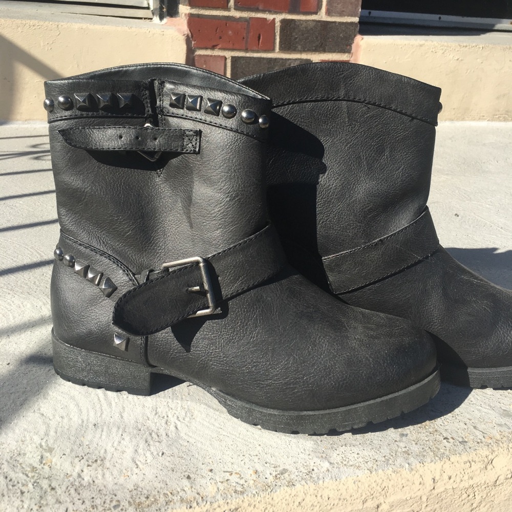 Brand New motorcycle style boots!