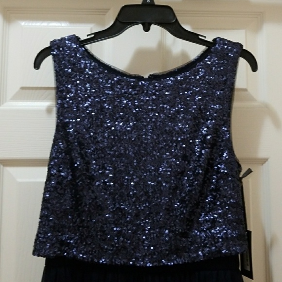 Brand new Vera Wang Formal Dress - Picture 2 of 4